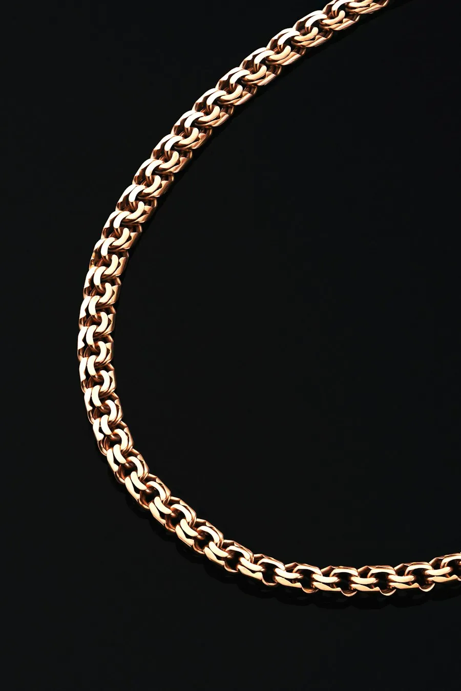 Cadena de eslabones de oro rosa